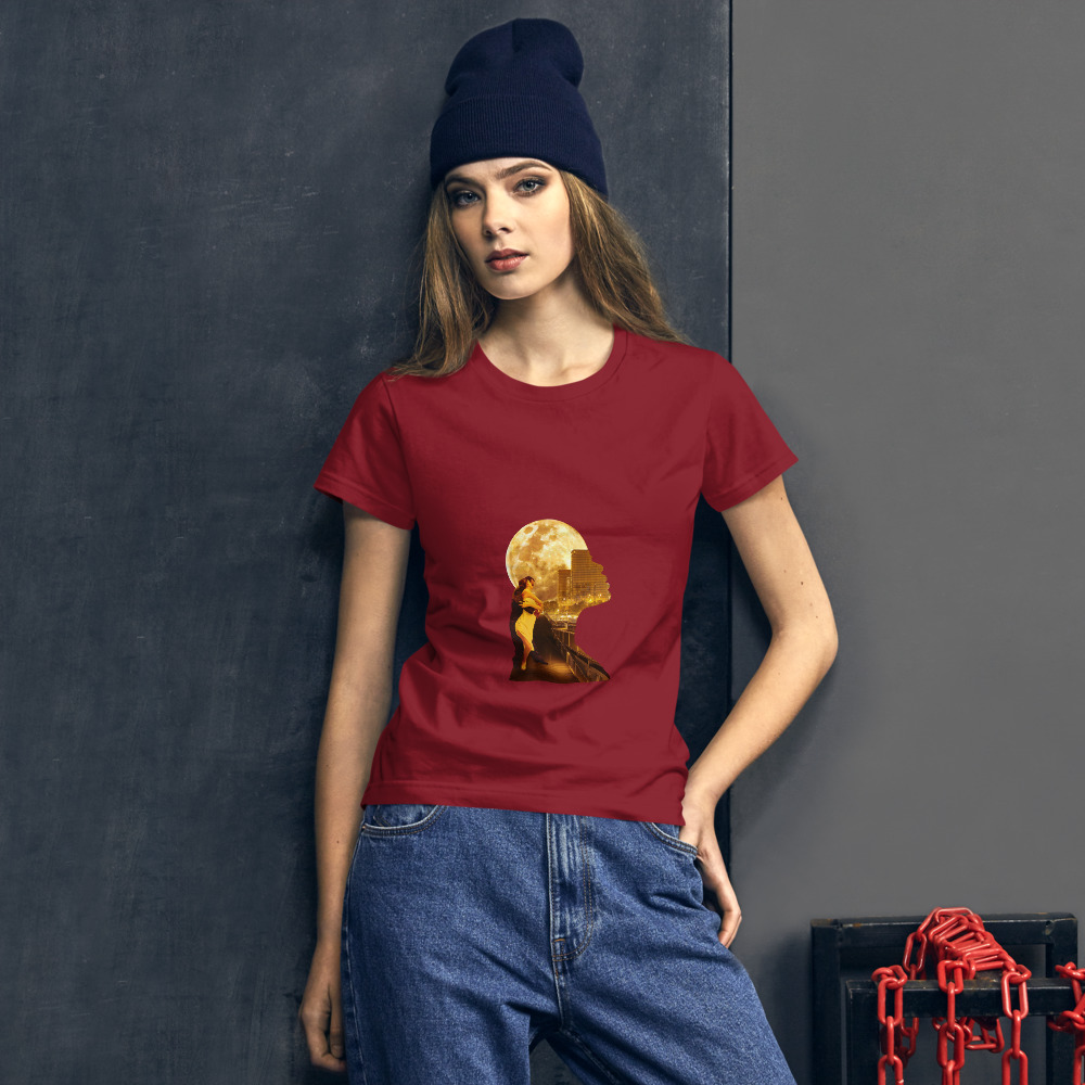womens-fashion-fit-t-shirt-independence-red-front-61b9f66bc6da7.jpg